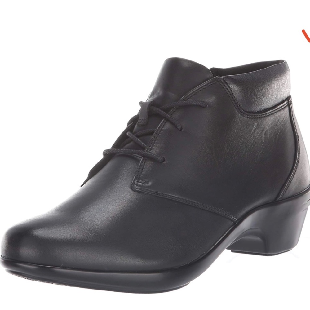 Aravon Kitt Chukka Black Leather Women’s Boots ~ Size 8B